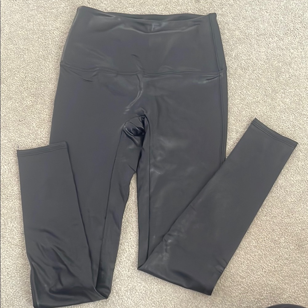 Jane and Bleecker Black Leggings